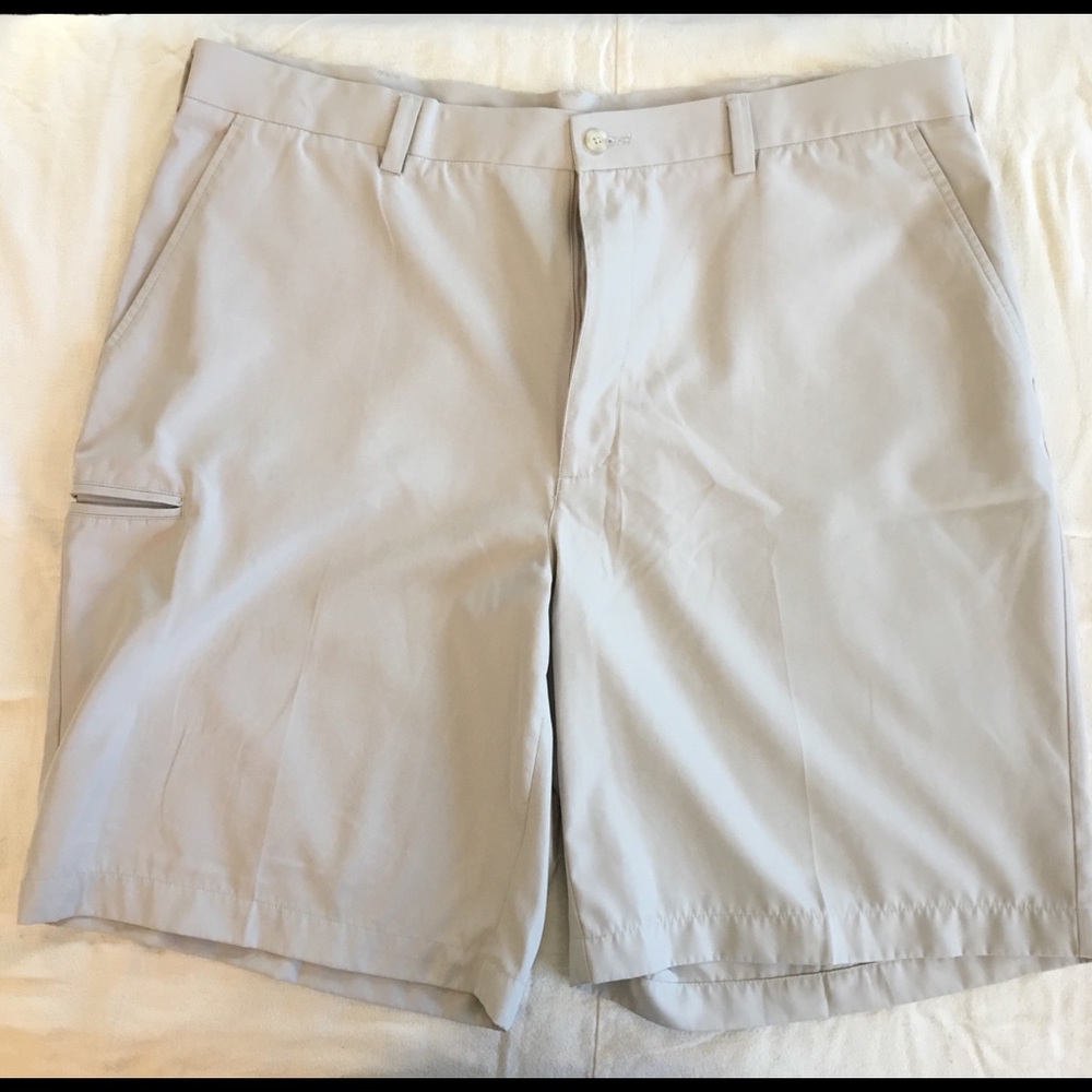 Men’s Golf Shorts 🚨size 40🚨